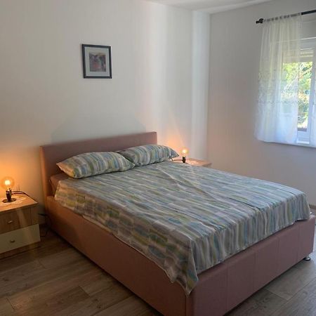 Apartman Dalija Vinkuran Esterno foto