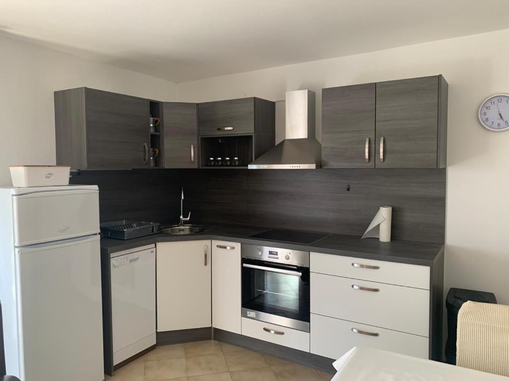 Apartman Dalija Vinkuran Esterno foto